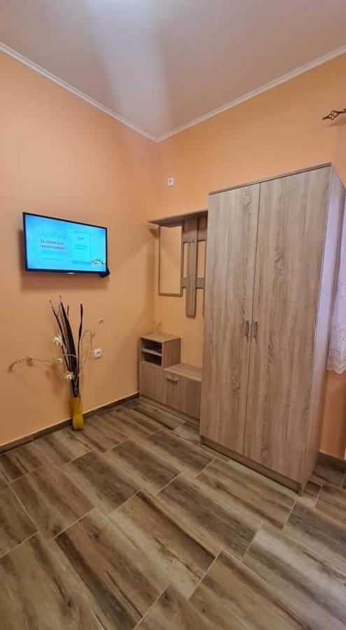 ALES apartman- NO migrants Sombor Bagian luar foto